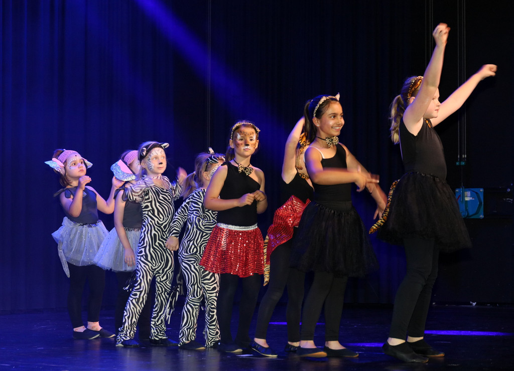 Dance _26_.JPG