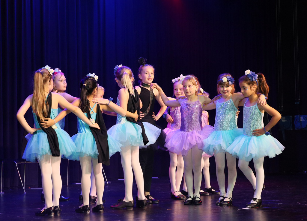 Dance _64_.JPG