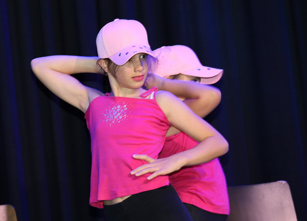 Dance _86_.JPG