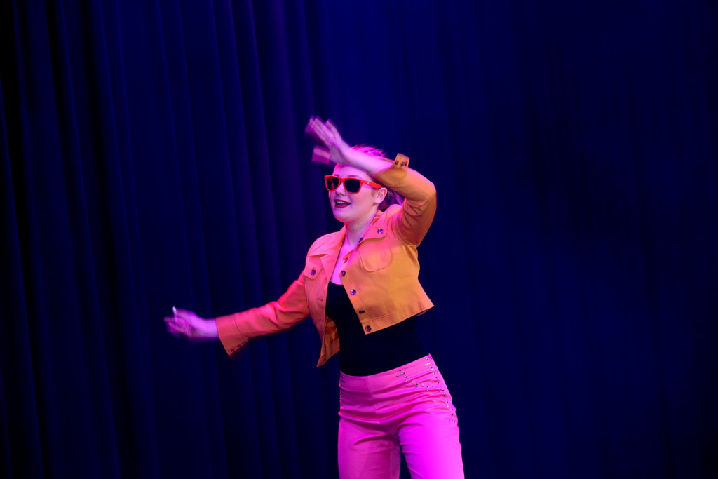 Dance _100_.JPG