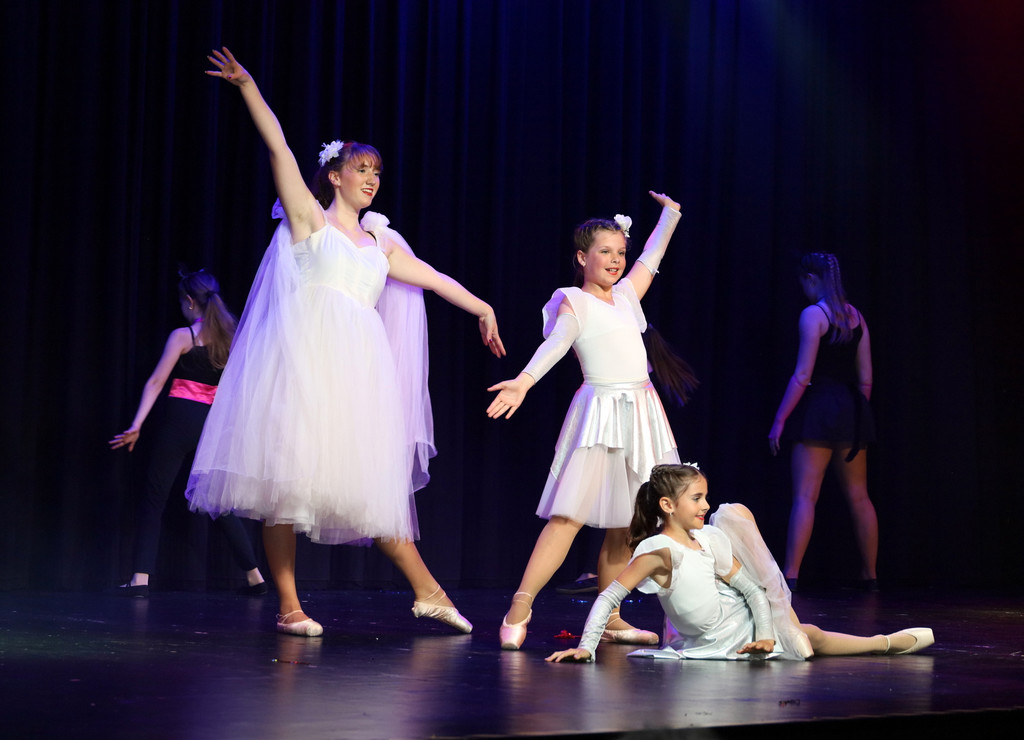 Dance _110_.JPG