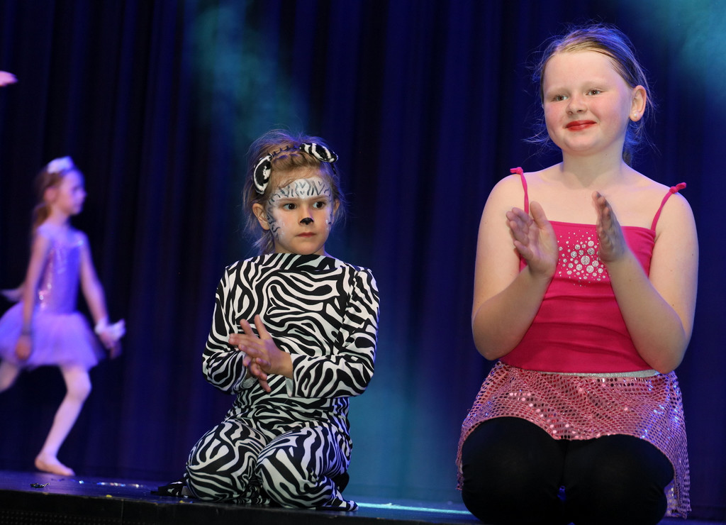 Dance _118_.JPG