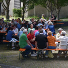 08 Festplatz mit Besuchern.JPG