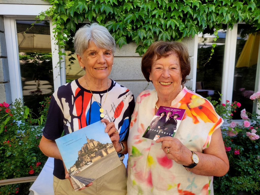 Albrecht Gertraud ENGLISCH VHS Runde 4L 05-06-2024 _8_.jpg