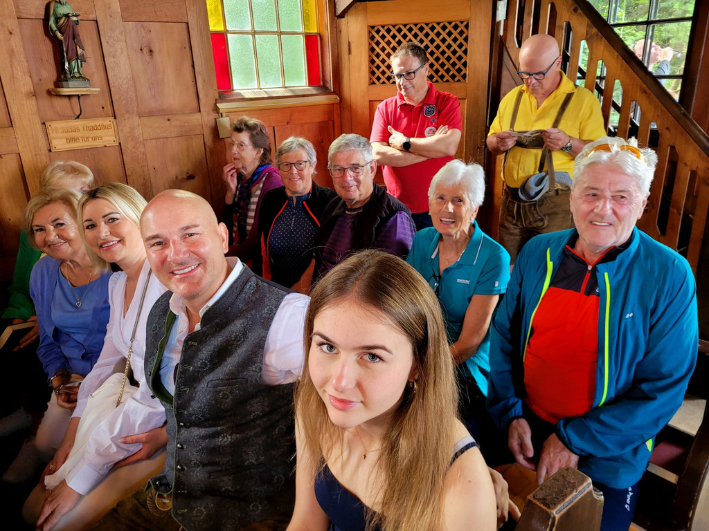 Theresienkapelle 95-JAHR-JUBIL__UM Festveranstaltung B Messfeier 06-07-2024 _5_.jpg