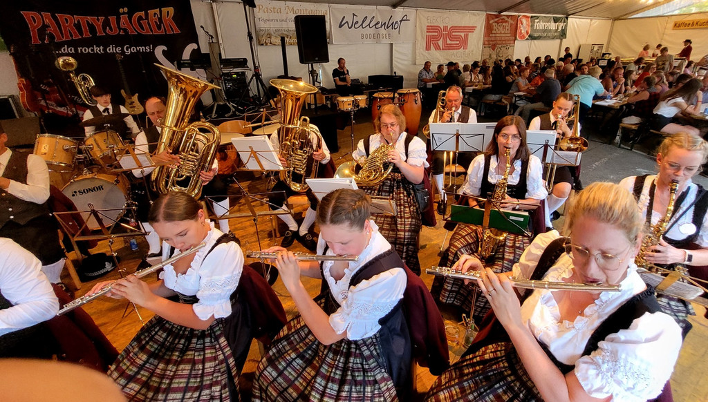 Musikverein Lochau DORFFEST im R__ckblick auf 2023 Ank__ndigung Juli 2024 _12_.jpg