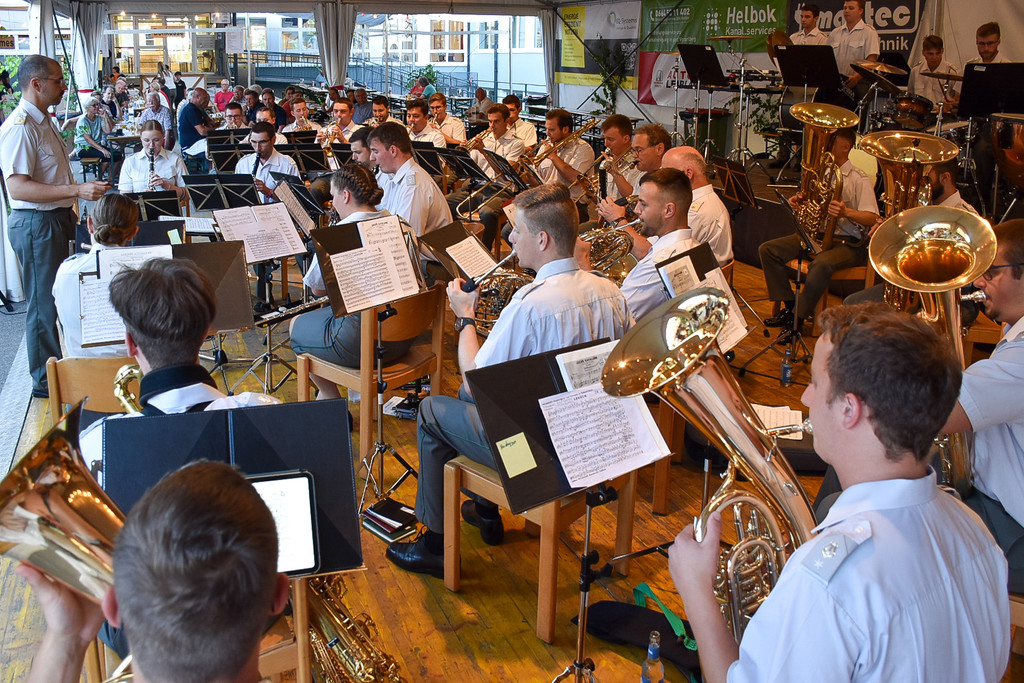 20240718_Sommerkonzert Milit__rmusik-16.jpg