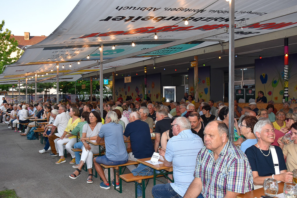 20240718_Sommerkonzert Milit__rmusik-35.jpg