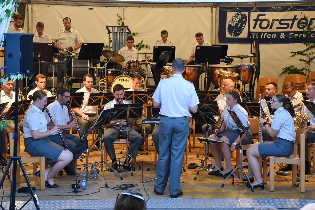 20240718_Sommerkonzert Milit__rmusik-58.jpg