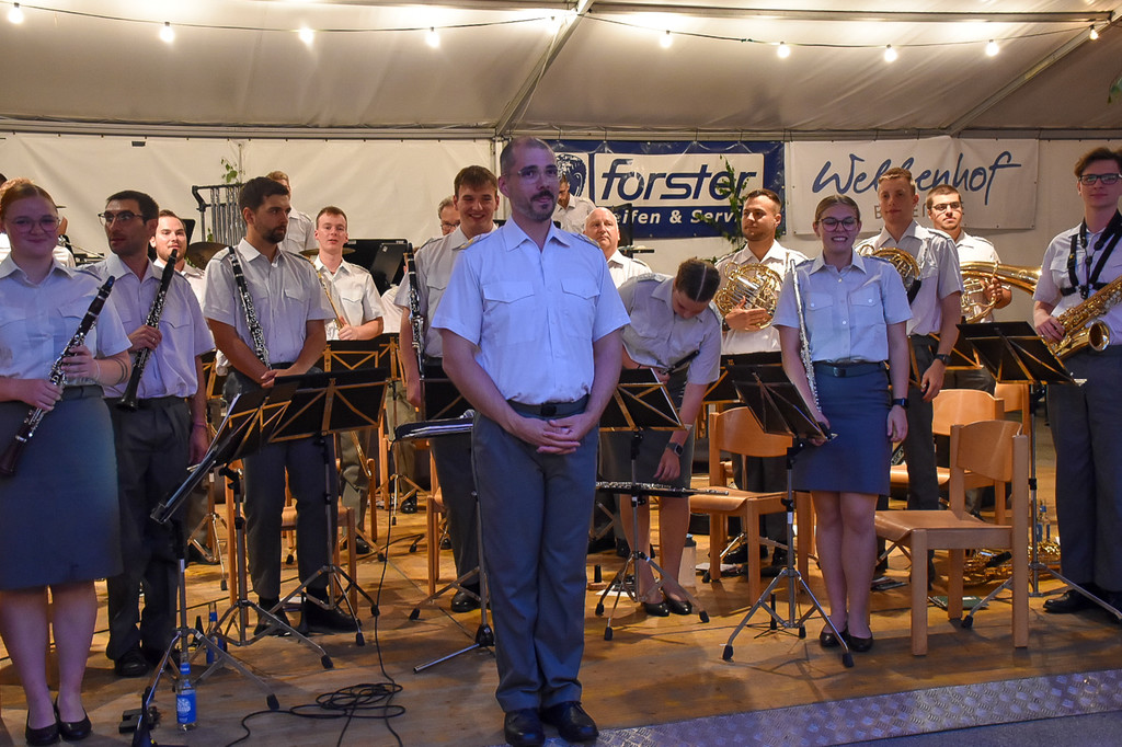 20240718_Sommerkonzert Milit__rmusik-74.jpg