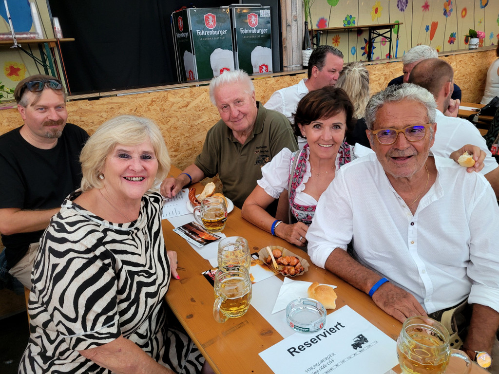 Musikverein DORFFEST 50 D Besucher am SAMSTAG 20-07-2024 _2_.jpg