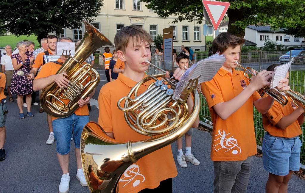 Musikverein DORFFEST 50 E Jubil__umsjahrg__nger-Treffen 20-07-2024 _32_.jpg