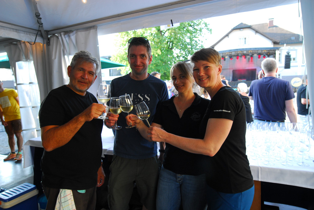 20240720 oropax open air __ altes kino - bernd oswald _3_.JPG