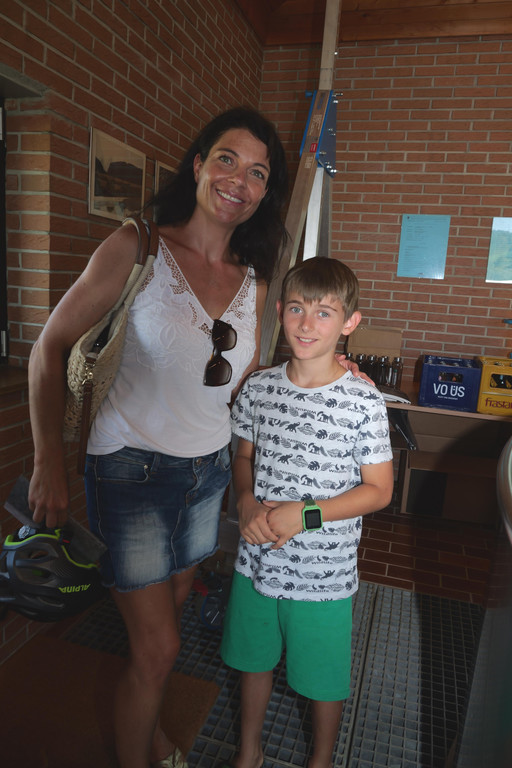 P1010944a.jpg