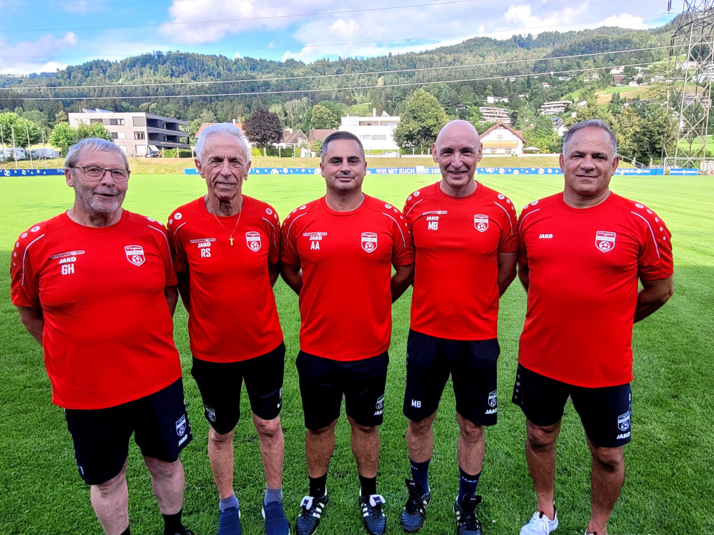 BU 3a TRAINERTEAM Fu__ball SVL Spiel gegen Egg ANK__NDIGUNG 07-09-2024 _4_.jpg