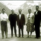 Unsere Lehrer  1960 vlnre Morscher Herbert  Pfarrer Rheinberge Alfons Schulleiter Purtsche Anton  Reitinger Mariia und D__ns.jpg