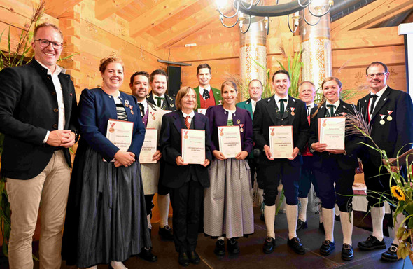 2024___BV Bronze 01.jpg