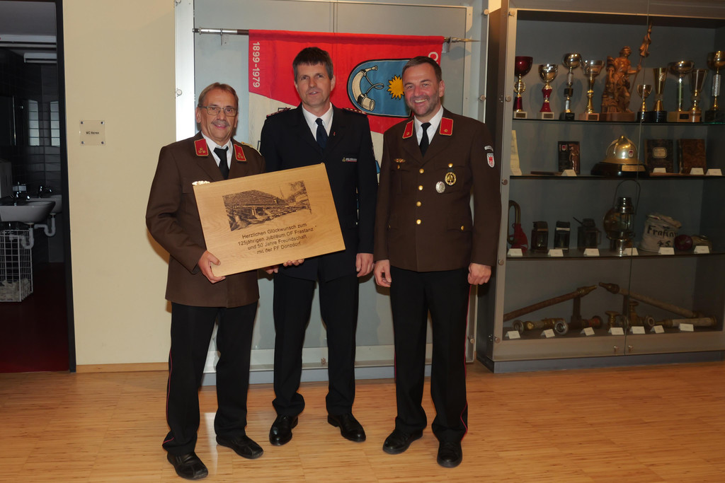P1012609a.jpg