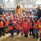 Prinz OBSTHOF F__hrung mit Kindergarten Dorf 10-10-2024 _11_.jpg