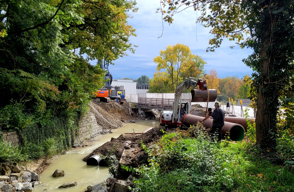 BU 1 NEUBAU Ruggbach HOCHWASSERSCHUTZ BA 8 BR__CKE NEU L190 Baustart Bericht Oktober 2024 _1_.jpg