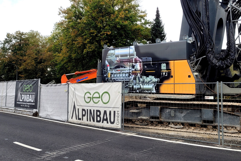 BU 1 NEUBAU Ruggbach HOCHWASSERSCHUTZ BA 8 BR__CKE NEU L190 Baustart Bericht Oktober 2024 _9_.jpg