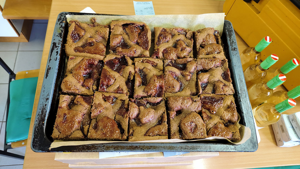 12_1 Kuchen.jpg