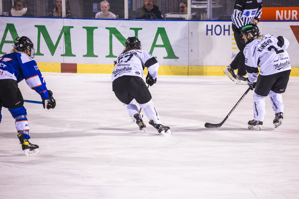 2024-11-16 Eishockey - 135.jpg