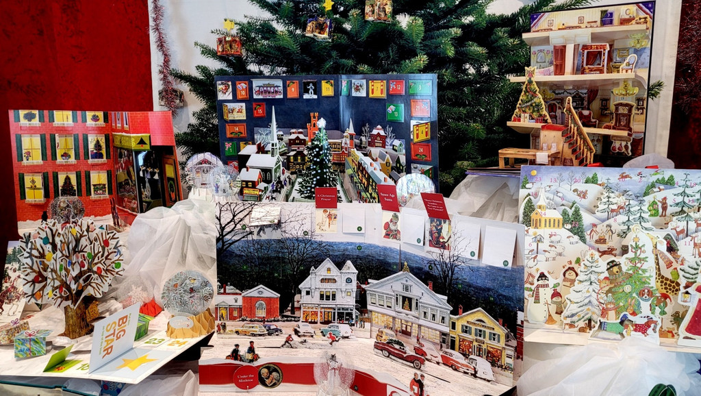 Prenner Pop-up-Adventskalender Ausstellung GWL 02-12-2024 _15_.jpg