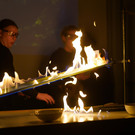Die Chemieklassen bieten eine freurige Chemie-Zaubershow 2.jpg
