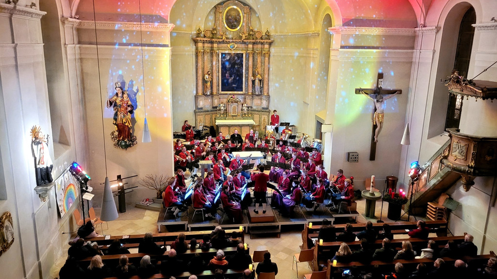 Musikverein ADVENTKONZERT Pfarrkirche 12-12-2024 _1_.jpg