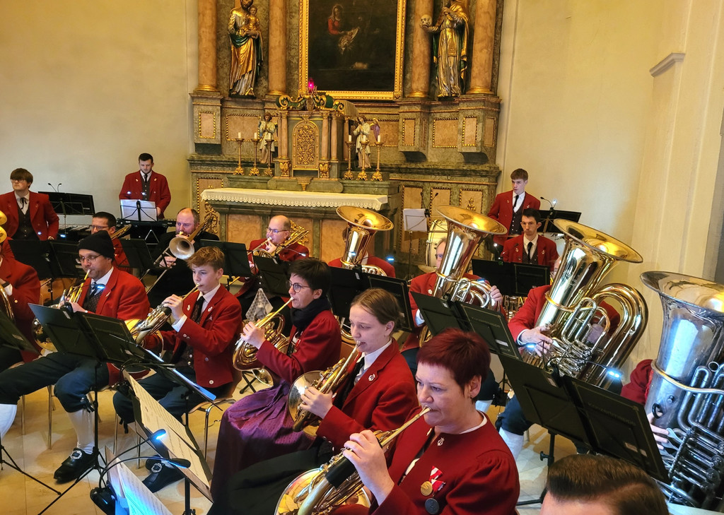 Musikverein ADVENTKONZERT Pfarrkirche 12-12-2024 _13_.jpg
