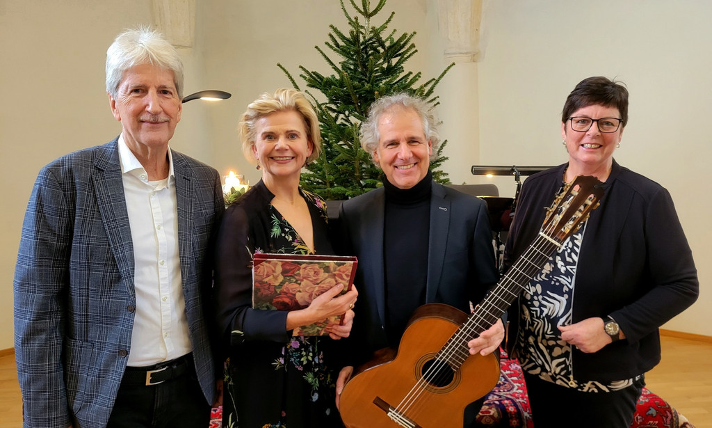 Lochau Schloss Hofener Advent BAUER und SWETE 15-12-2024 _3_.jpg