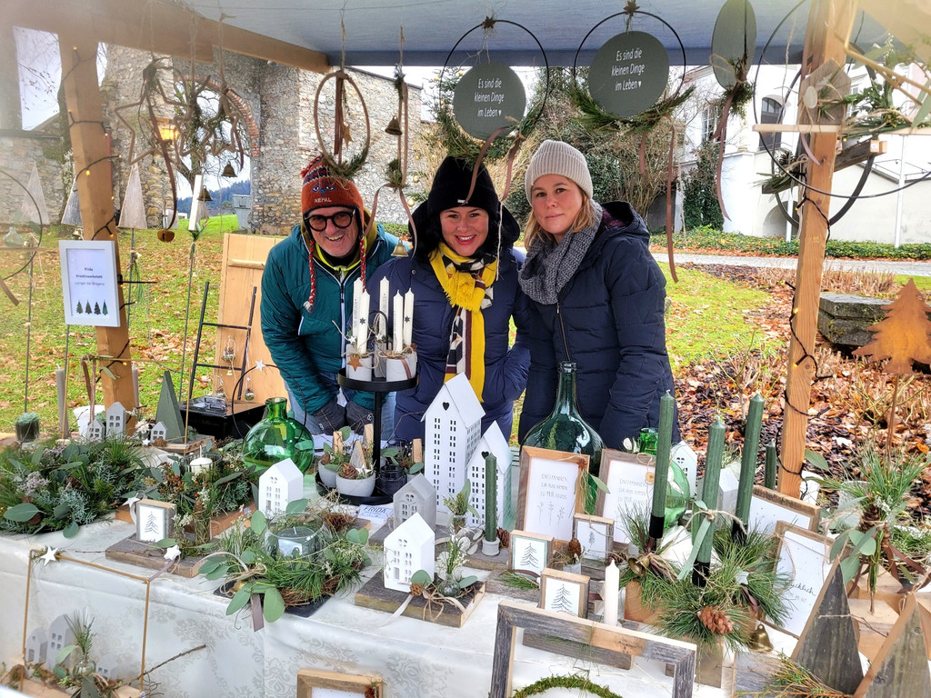 Schloss Hofen WEIHNACHTSMARKT C St__ndle VERKAUF 15-12-2024 _1_.jpg