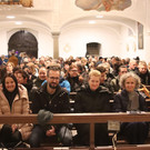 Foto 6 - Das Konzert war sehr gut besucht - BM Michael Ritsch mit Gattin_ Stadtr__tin Eveline Miessgang mit Gatten_ VS-Direk.JPG