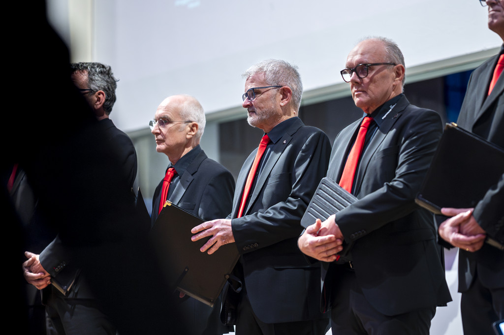 Gaudete07-ObfraustellvertrRolandSabo1vr.jpg