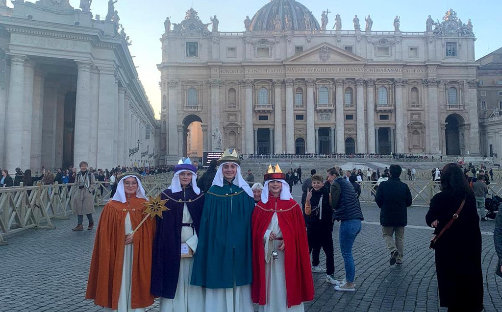 bSternsinger bei PAPSTBESUCH in ROM J__nner 2025 _4_.jpg
