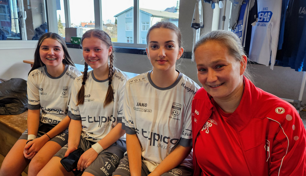 Fu__ball NACHWUCHS Halle U16 M__dchen 26-01-2025 _6_.jpg