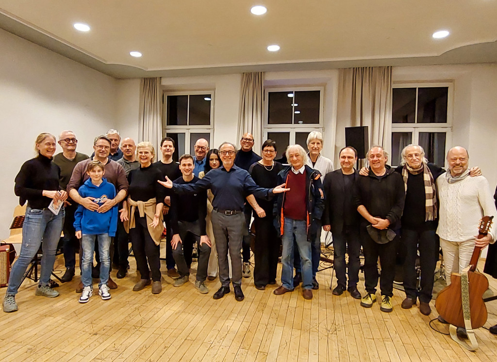 Come and Play _ 1_.jpg