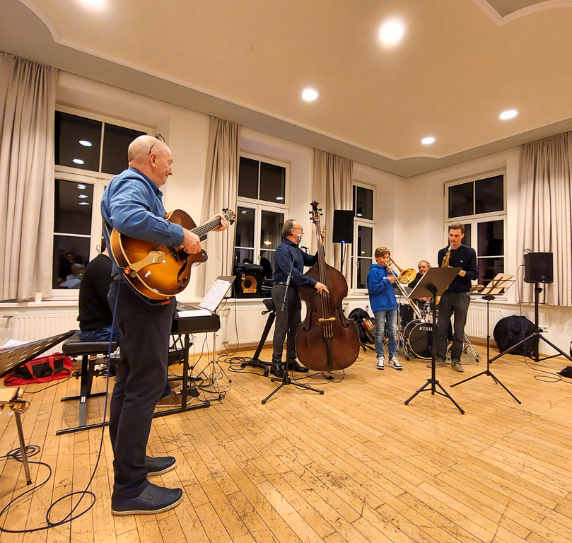 Come and Play _ 7_.jpg