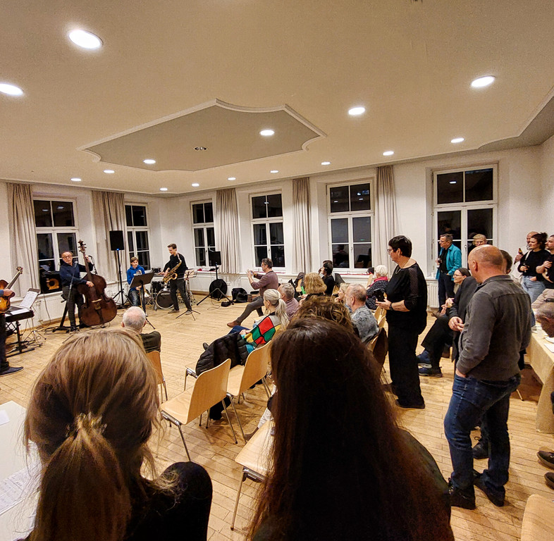 Come and Play _ 4_.jpg