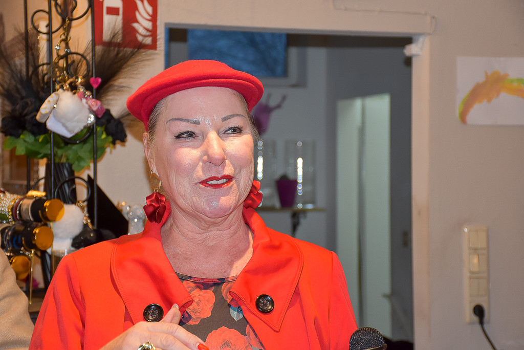 20250131_Blumiges Kleiderzimmer-17.jpg