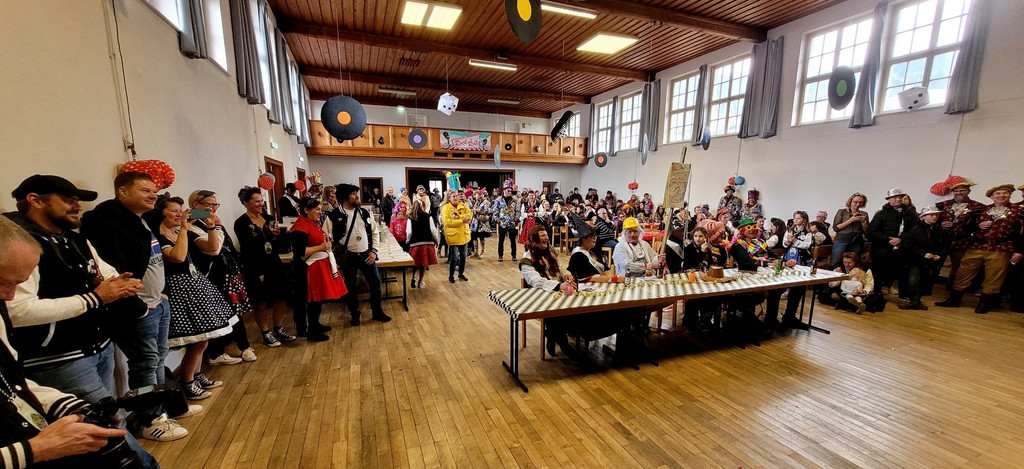 Lochau Fasching B__RGERMEISTER Absetzung TERMIN Februar 2025 _3a_.jpg