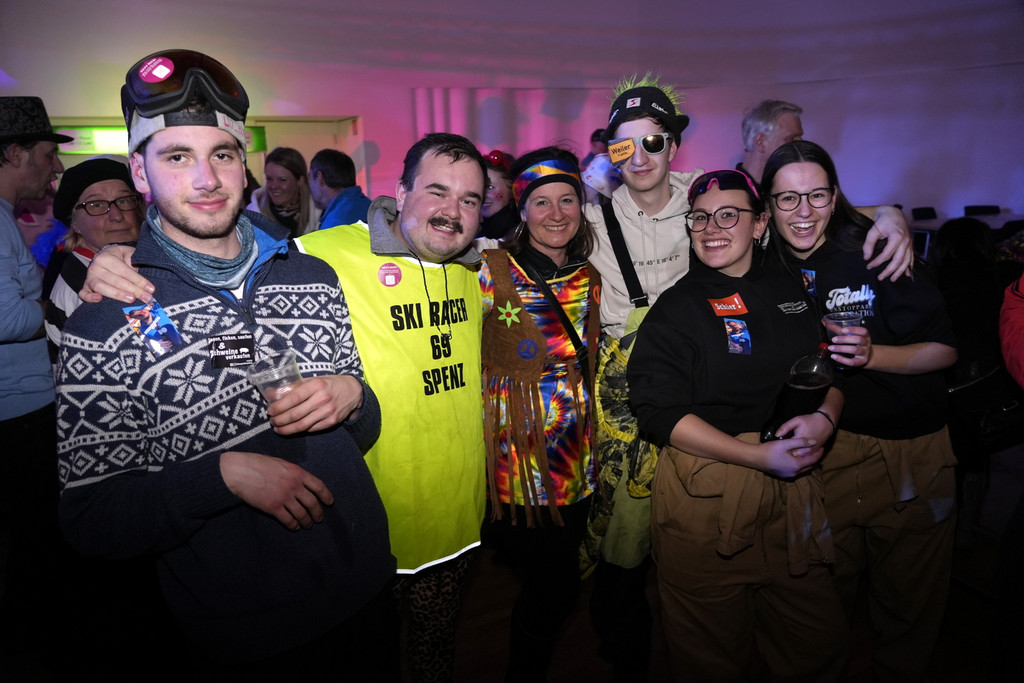 Party _14_.JPG