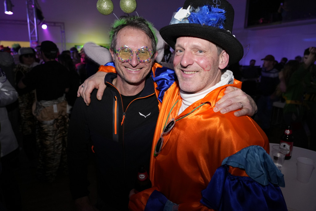 Party _17_.JPG