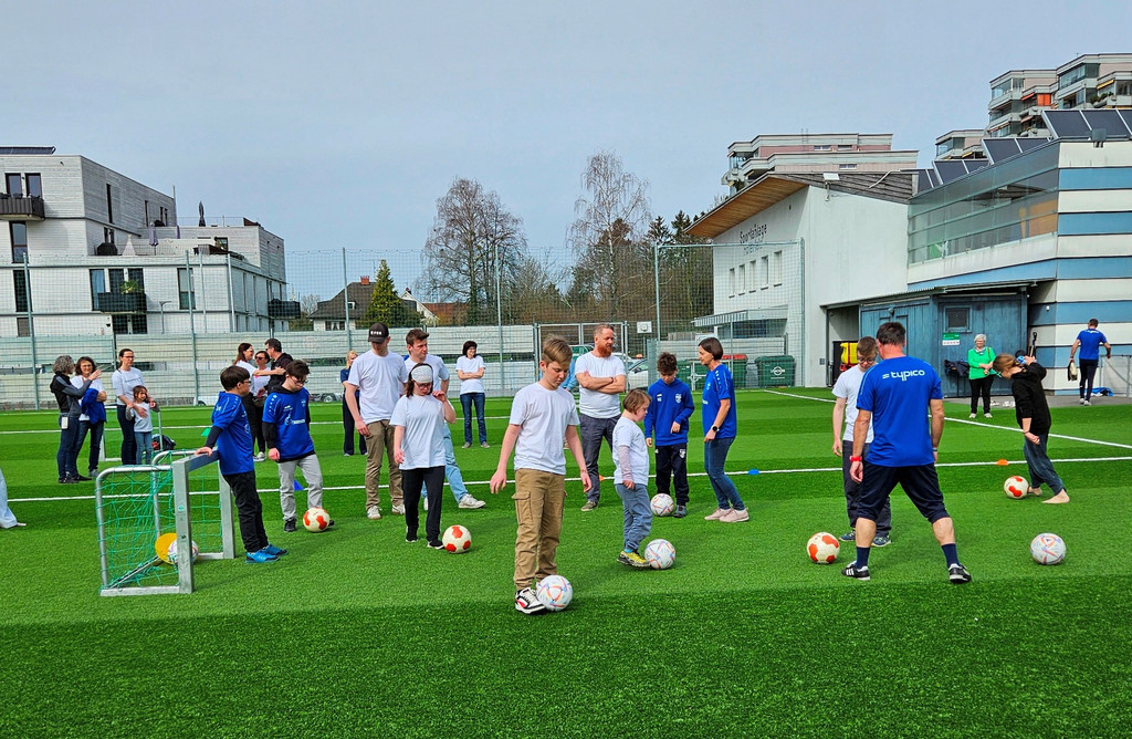 Welt-Down-Syndrom-Tag Vorarlberg beim SV typico Lochau A OFFIZIELL 21-03-2025 _11_ .jpg