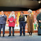 Theater in Buch 2025: Premiere Stück "Frohes Fest"
