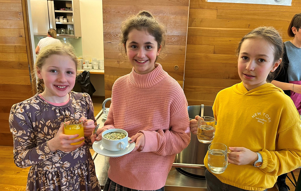 Suppentag Missionskreis Pfarre FOTO f__r TERMINANK__NDIGUNG April 2025 _1_.JPG