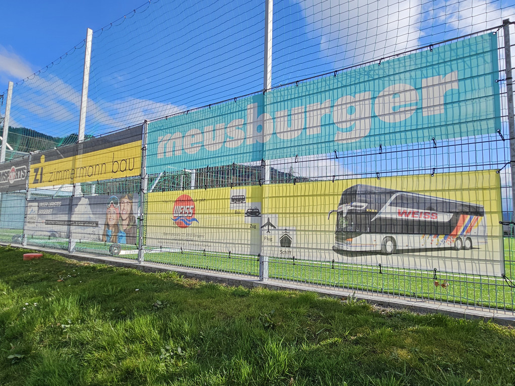 WERBUNG B Lochau FUSSBALL SVL Symbolfotos VOL _4_.jpg