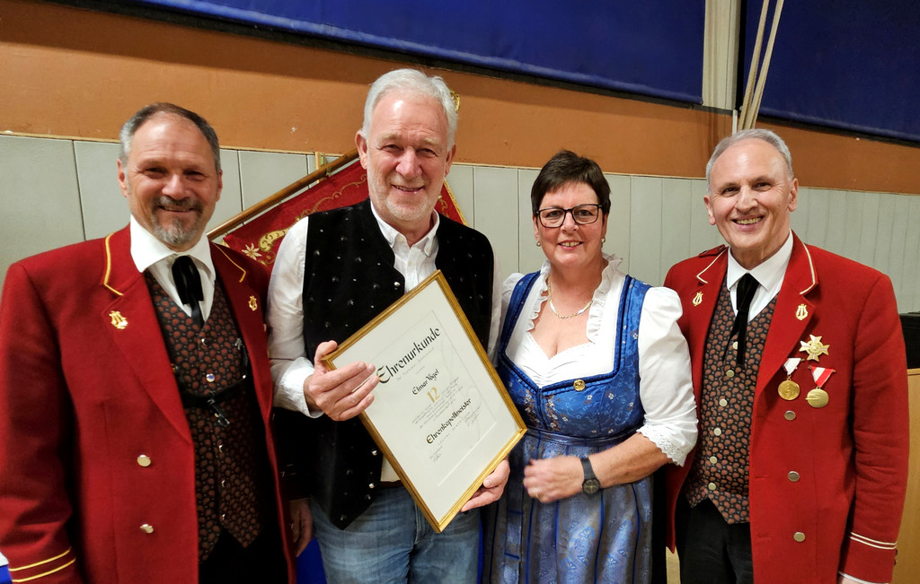 Musikverein Fr__hlingskonzert C EHRUNGEN plus ABZEICHEN JUGEND 26-04-2025 _2_.jpg