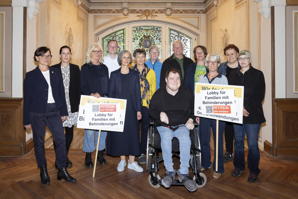 Lobby-fuer-Familien-mit-Behinderungen_Gruppe-007.jpg